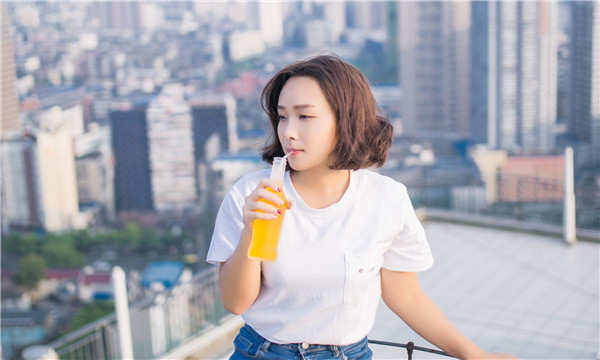 云和关于试管代生助孕多少钱的详尽分析与指导